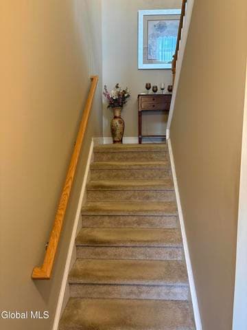 806 Heather Lane, Guilderland, NY, photo 5