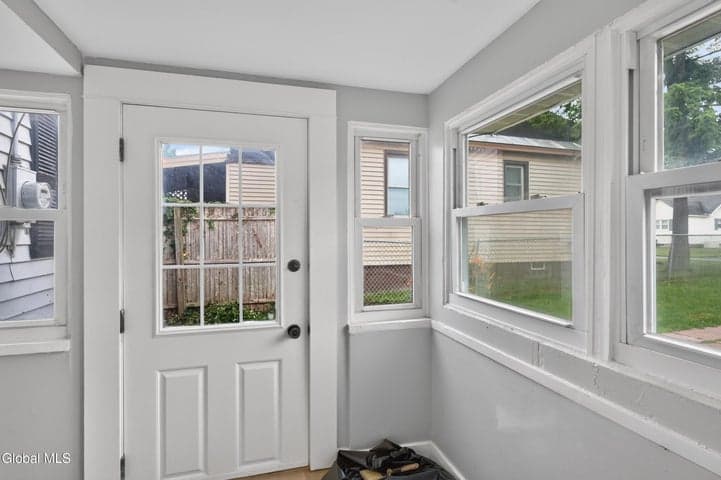 1379 Evergreen Avenue, Rotterdam, NY, photo 5