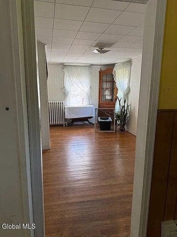 38 Munsell Street, Hoosick Falls, NY, photo 3