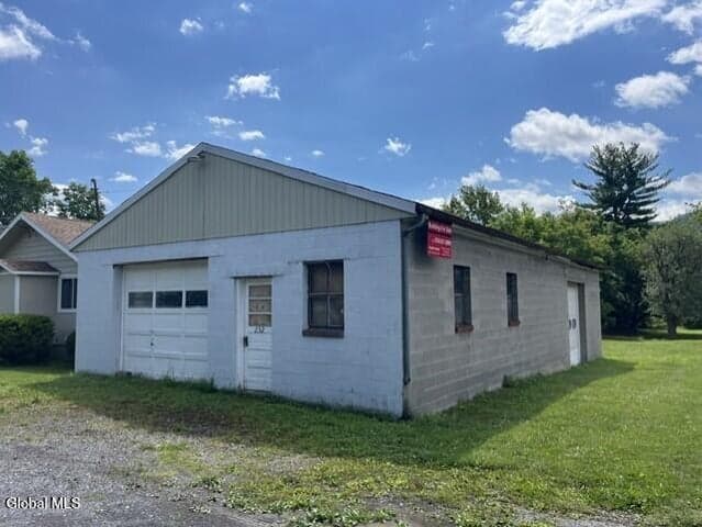 232 Macarthur Avenue, Cobleskill, NY, photo 2