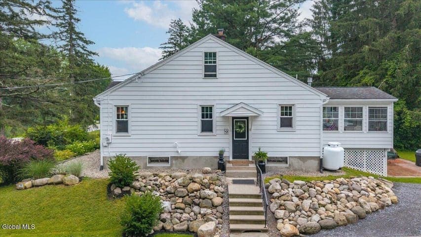 723 Swaggertown Road, Charlton, NY, photo 4