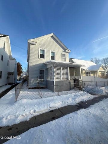 40 8th Street, Waterford, NY