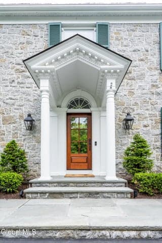 1 W Cobble Hill Road, Loudonville, NY, photo 4