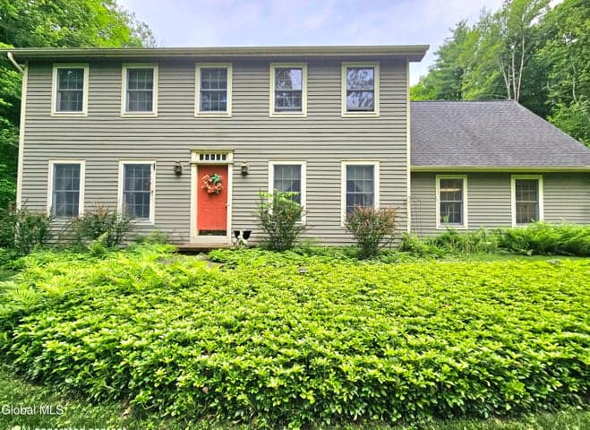 7 Pond Hollow Road, Averill Park, NY