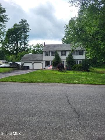 24 Rolling Hills Drive, Moreau, NY, photo 1