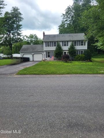 24 Rolling Hills Drive, Moreau, NY, photo 2