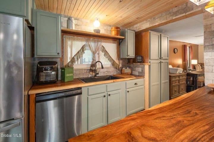670 Mineral Springs Road, Cobleskill, NY, photo 5