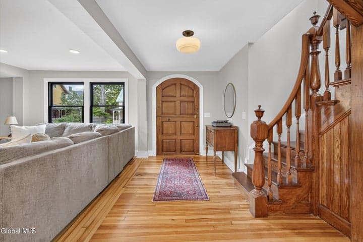 82 Ludlow Street, Saratoga Springs, NY, photo 5