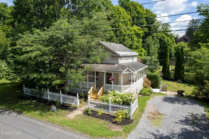 52 Maple Avenue, Ballston Spa, NY, photo 2