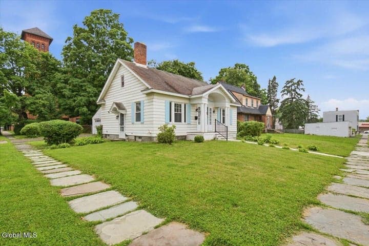 10 110th Street, Troy, NY, photo 3