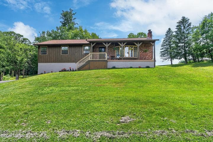 337 Quackenbush Road, Schenectady, NY