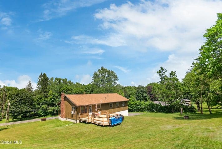 337 Quackenbush Road, Schenectady, NY, photo 3