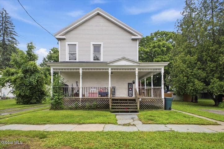 26 Willow Street, Hudson Falls, NY, photo 3