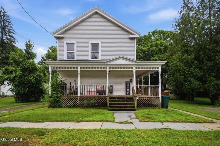 26 Willow Street, Hudson Falls, NY, photo 5