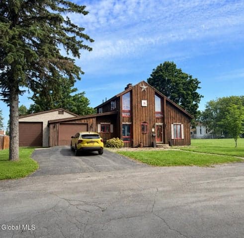 1100 Jersey Avenue, Ogdensburg, NY