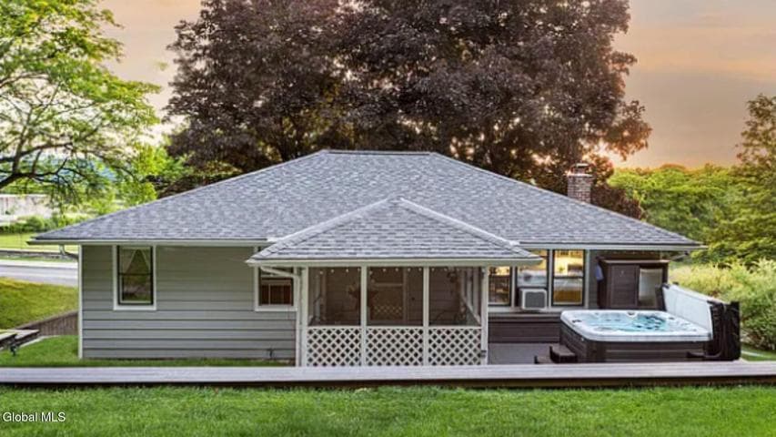 84 Worth Avenue, Hudson, NY, photo 2