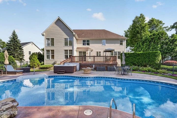 5 Overlook Court, Saratoga Springs, NY, photo 3