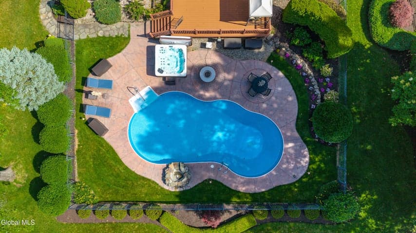 5 Overlook Court, Saratoga Springs, NY, photo 4