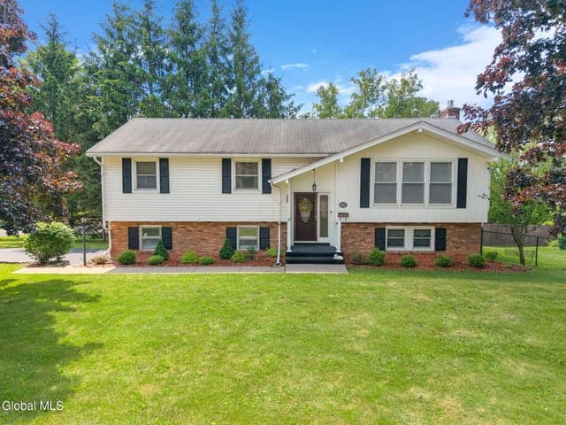 141 Parkway Drive, Cobleskill, NY