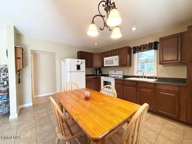 31 Chaisson Road, Newcomb, NY, photo 2