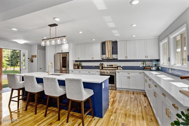 80 Brook Road, Saratoga Springs, NY, photo 4