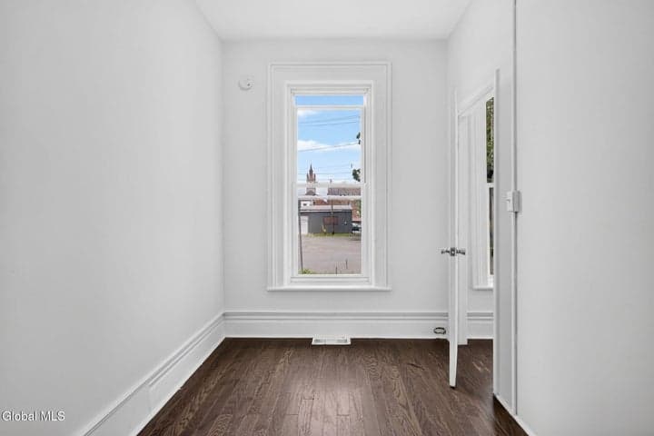1A Congress Street, Cohoes, NY, photo 3