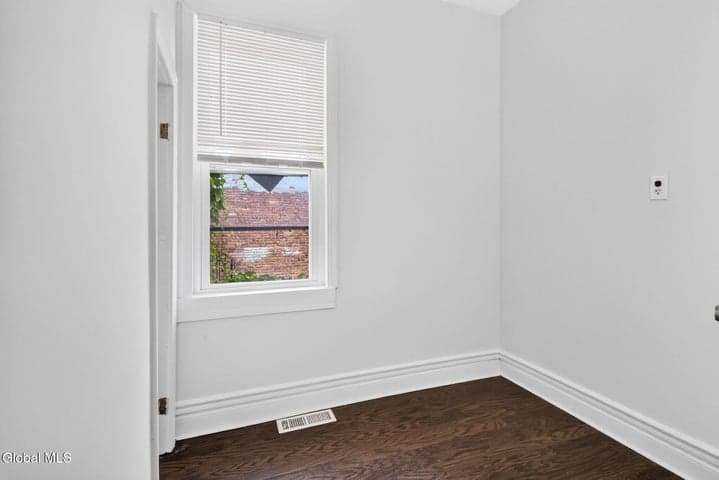 1A Congress Street, Cohoes, NY, photo 4