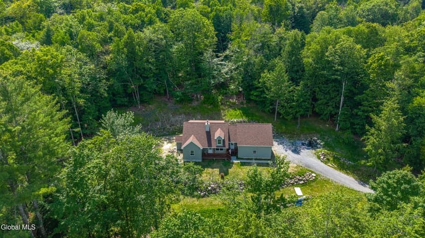 287 Walter Maxfield Road, Hadley, NY, photo 3