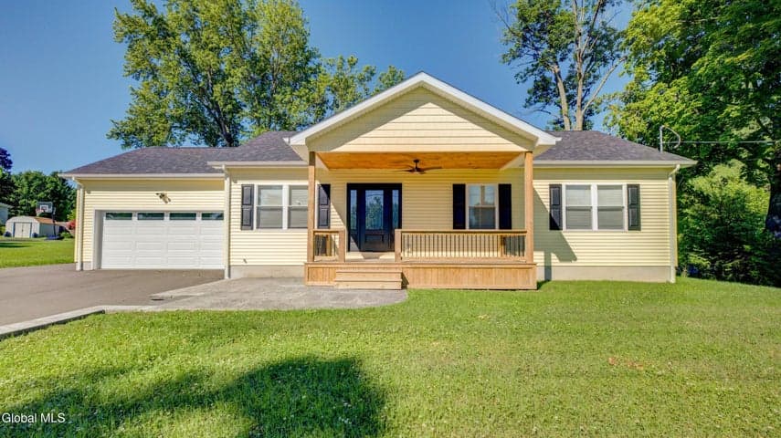 140 Maple Avenue, Canajoharie, NY