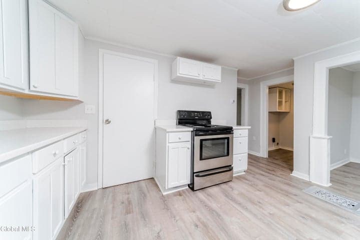 824 2nd Street, Rensselaer, NY, photo 5
