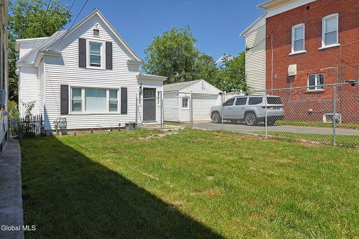 81 Adams Avenue, Cohoes, NY, photo 3
