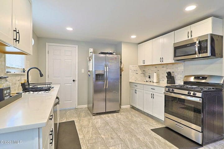 81 Adams Avenue, Cohoes, NY, photo 4