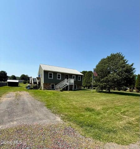 42 Morgans Lane, Fort Ann, NY, photo 2