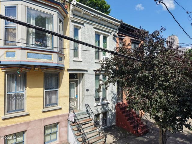165 Chestnut Street, Albany, NY, photo 4