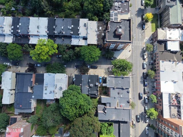 165 Chestnut Street, Albany, NY, photo 2