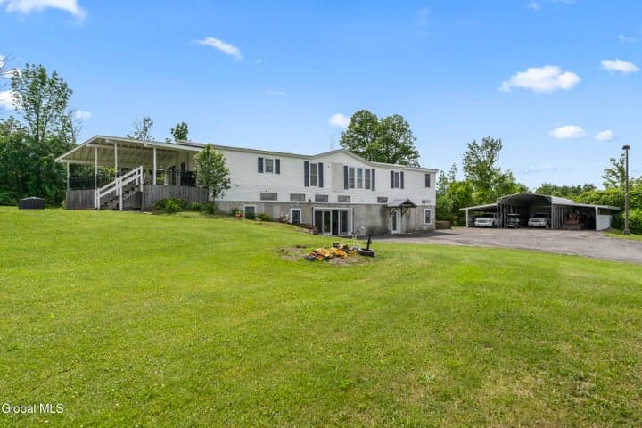 204 Devenpeck Road, Root, NY