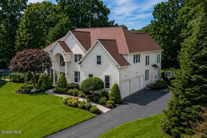 5 Overlook Court, Saratoga Springs, NY, photo 1