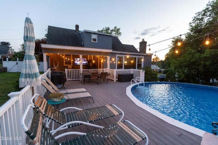 65 Wilkes Avenue, Amsterdam, NY, photo 2