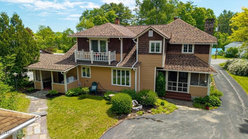 1295 U.S. 9, Schroon Lake, NY