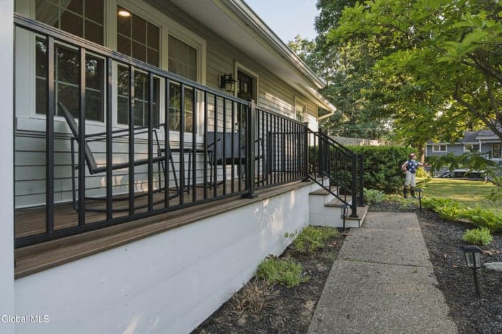3 Vichy Drive, Milton, NY, photo 2