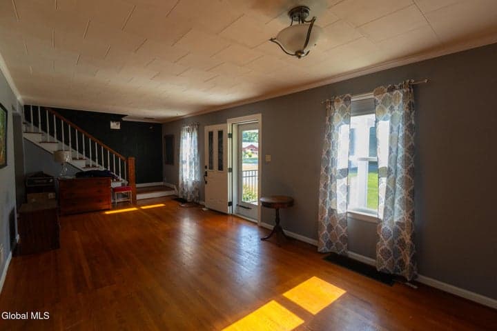 595 Gansevoort Road, Moreau, NY, photo 3