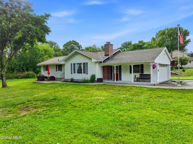 48 S Van Dyke Drive, Rensselaer, NY, photo 2