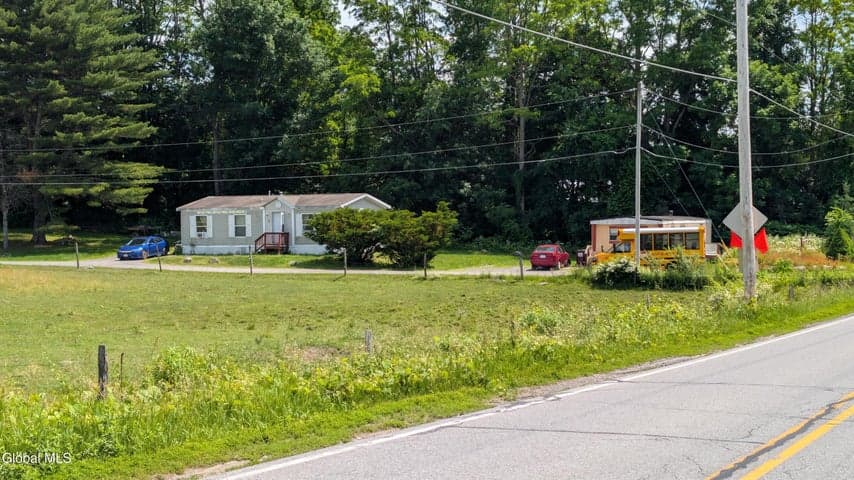 224 S Greenfield Road, Greenfield, NY, photo 3