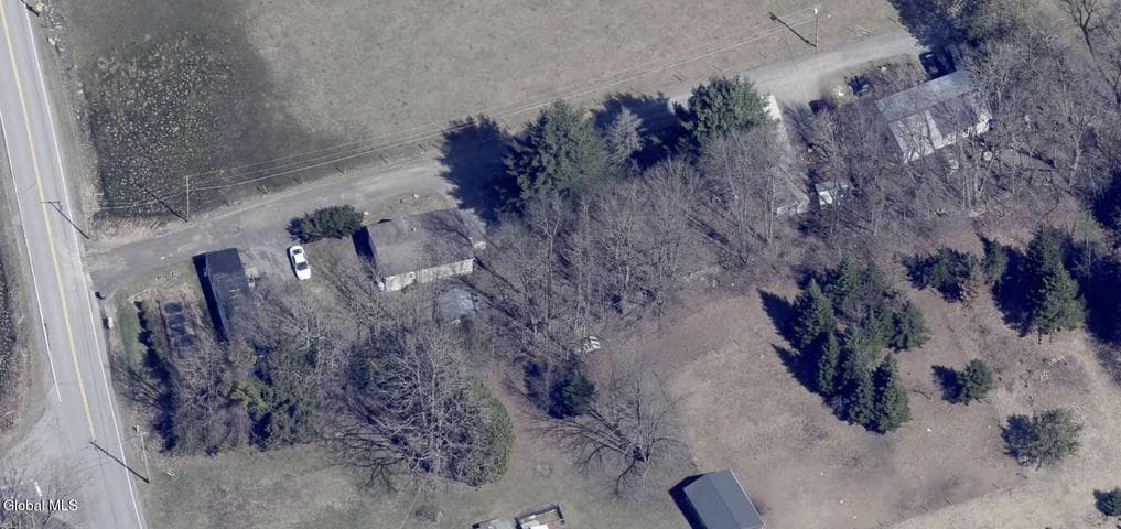 224 S Greenfield Road, Greenfield, NY, photo 5