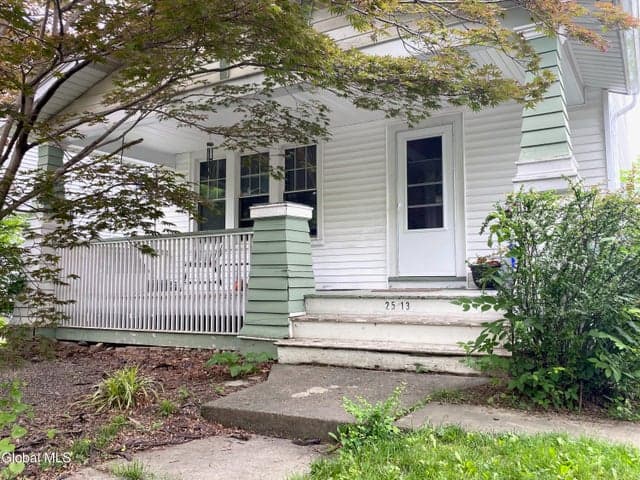 2513 15th Street, Troy, NY, photo 2