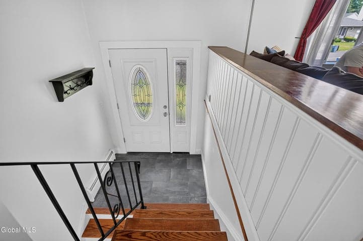 11 Ormond Street, Albany, NY, photo 5
