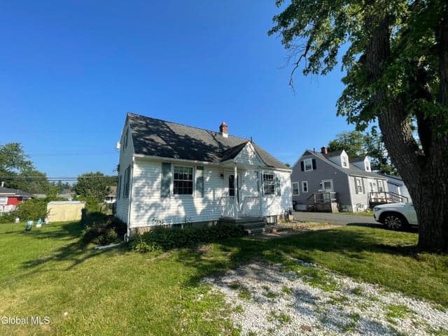 32 Park Avenue, Latham, NY, photo 3