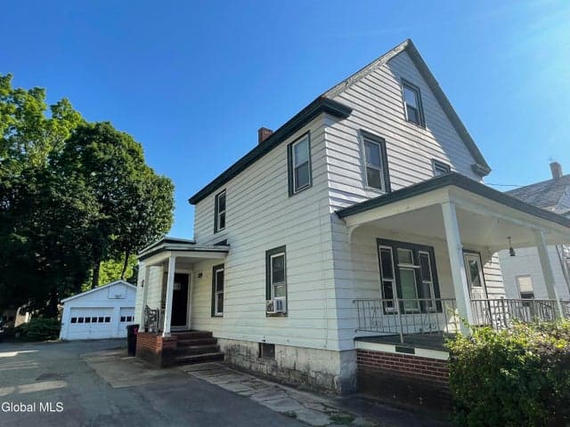 45 Hunter Street, Glens Falls, NY, photo 2