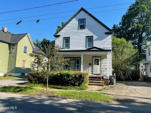 45 Hunter Street, Glens Falls, NY, photo 3