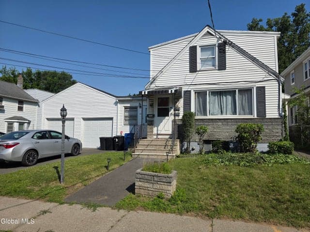 40 Frost Place, Albany, NY